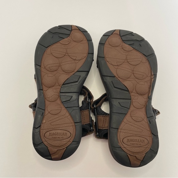 Magellan Footwear Men’s Leather Sandals Sz 7 - Picture 5 of 7